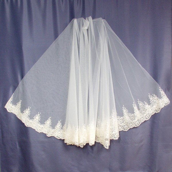 Novias Complementos Velos y Mantillas
